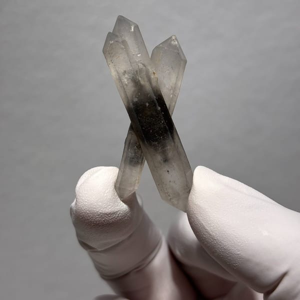 Dt quartz Yunnan 5.2 cm — alternate view