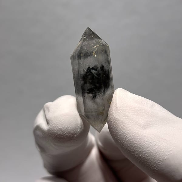 Dt quartz Yunnan 3.4 cm — alternate view