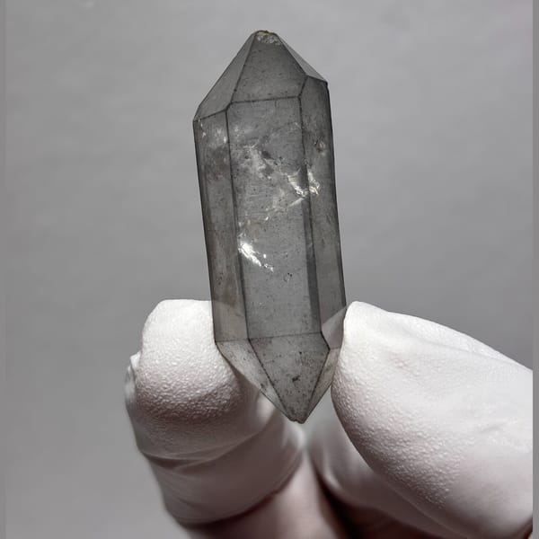 Flower-Tip Sketch DT Quartz Yunnan 4.8 cm — detail view