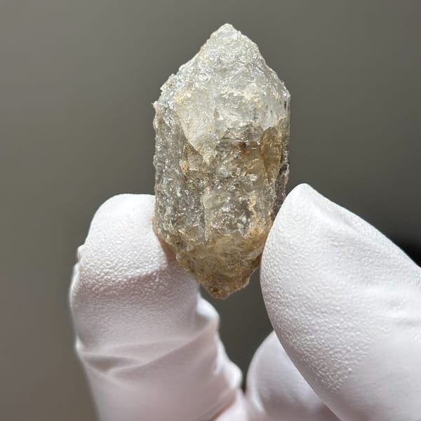 Etched DT Quartz Yunnan 3.5 cm — detail view