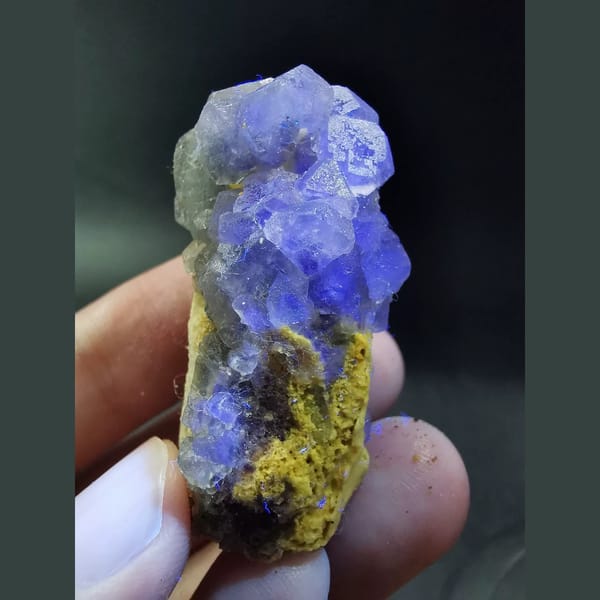 Blue-green fluorite cluster — alternate view