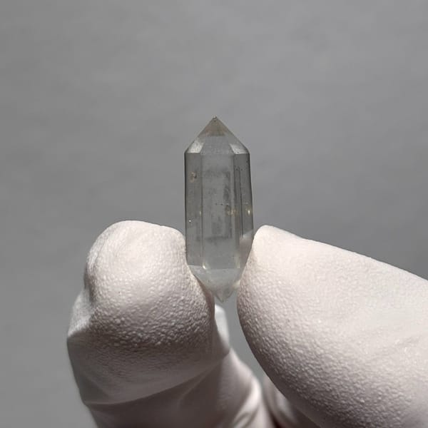 Dt quartz Yunnan 2.2 cm — alternate view