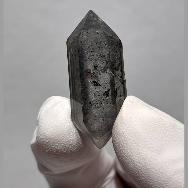 Marked Sparkle Quartz Yunnan 3.6 cm — alternate view