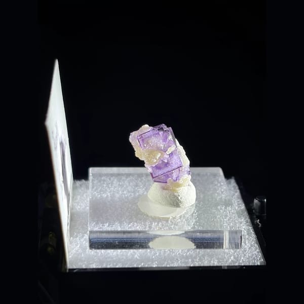 Purple stepped fluorite with muscovite from Yaogangxian — alternate view