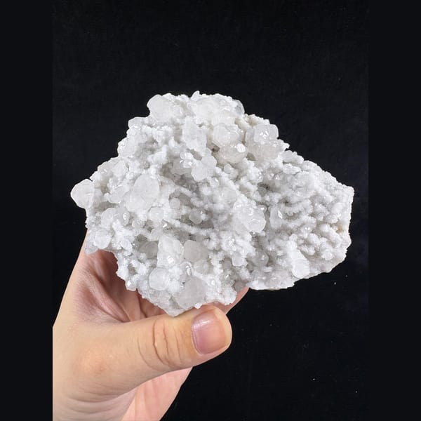 Large snowy sugary calcite with quartz from Fujian — complete view
