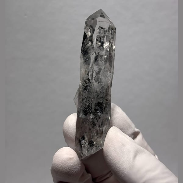 Quartz Point Jinkouhe 7.9 cm — alternate view