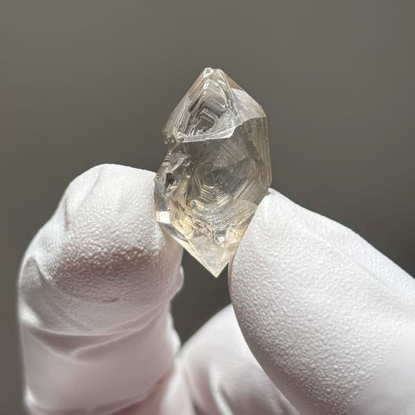 Fingerprint DT Quartz Yunnan 2.4 cm — alternate view