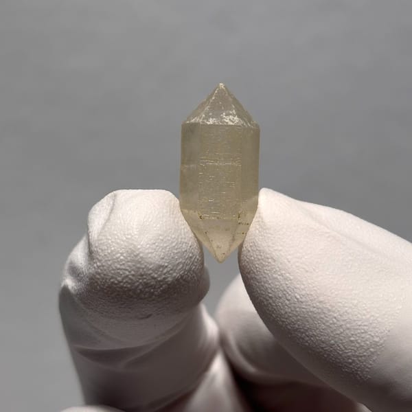 Dt quartz Yunnan 2.2 cm — detail view