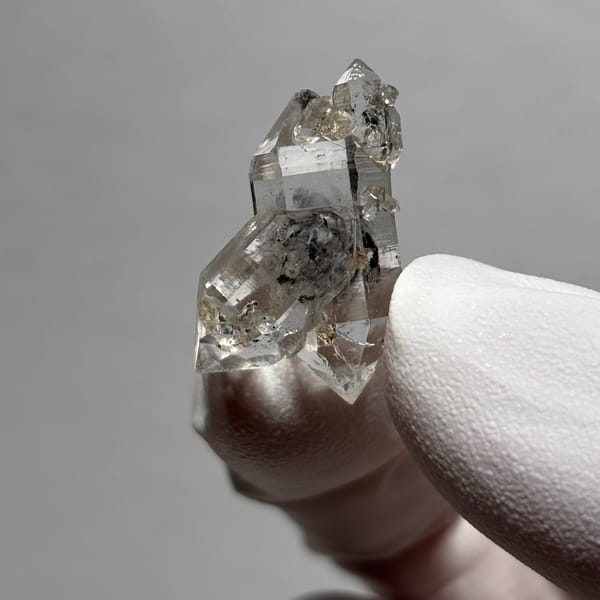Multi-Crystal DT Quartz Yunnan 2.5 cm — alternate view