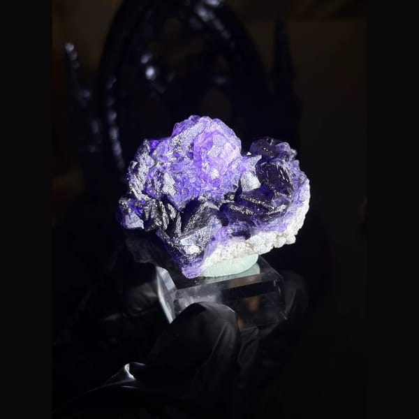 Deep purple-edged fluorite on white matrix from Inner Mongolia — alternate view