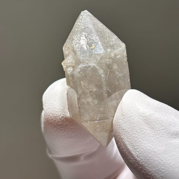 Sparkle Quartz Yunnan 3.6 cm — detail view