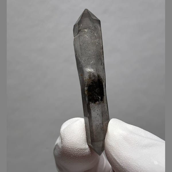 Dt quartz Yunnan 5.6 cm — alternate view