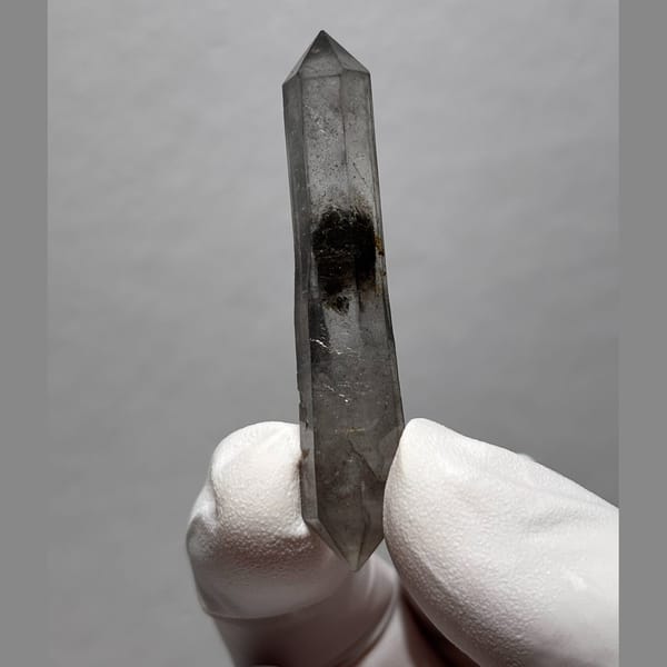 Dt quartz Yunnan 5.6 cm — detail view