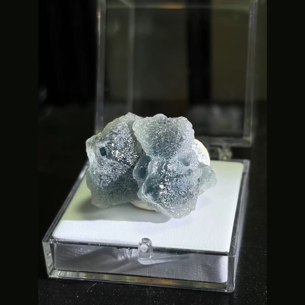 Etched octahedral blue-green fluorite from Huanggangliang — detail view
