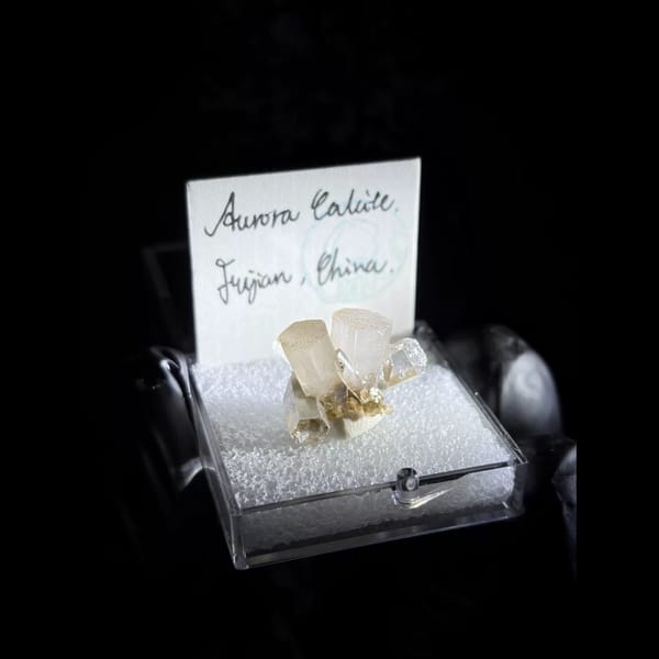 Aurora calcite flower cluster from Fujian — alternate view