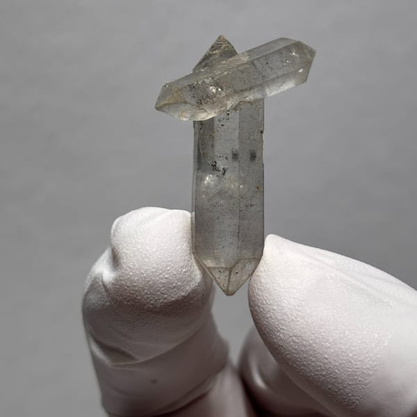 Flowing-Sand Sketch DT Quartz Yunnan 3.6 cm — alternate view