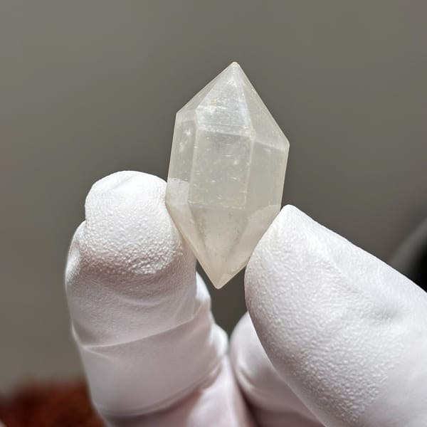 White etched dt Yunnan 2.9 cm — detail view
