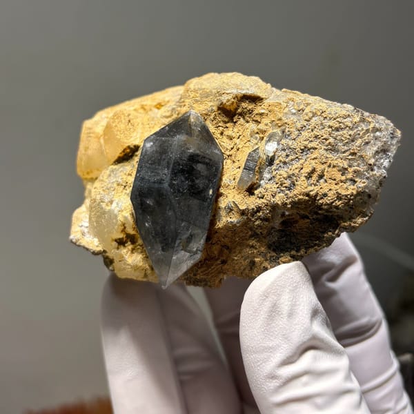Sparkle Quartz with Calcite Yunnan 7.8 cm — alternate view