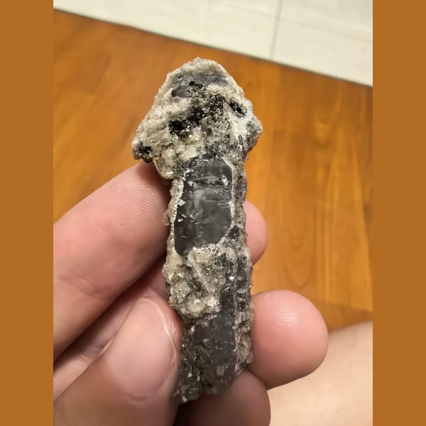 Sparkling fluorite on quartz — alternate view
