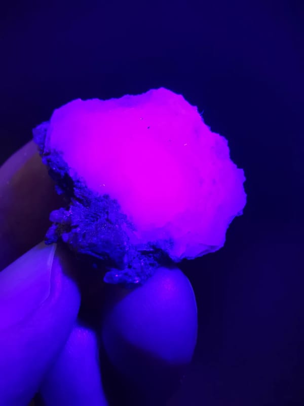 Whole fan calcite and hematite specimen, supplemental frontal view