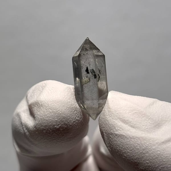 Dt quartz Yunnan 2.0 cm — alternate view