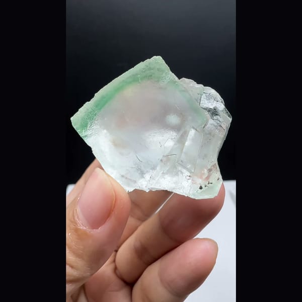 Clear Fluorite with Green Rim Yaogangxian 4.2 cm — alternate view