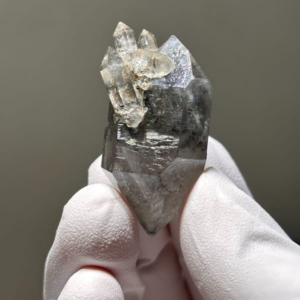 Sparkle Quartz Point Yunnan 3.9 cm — detail view