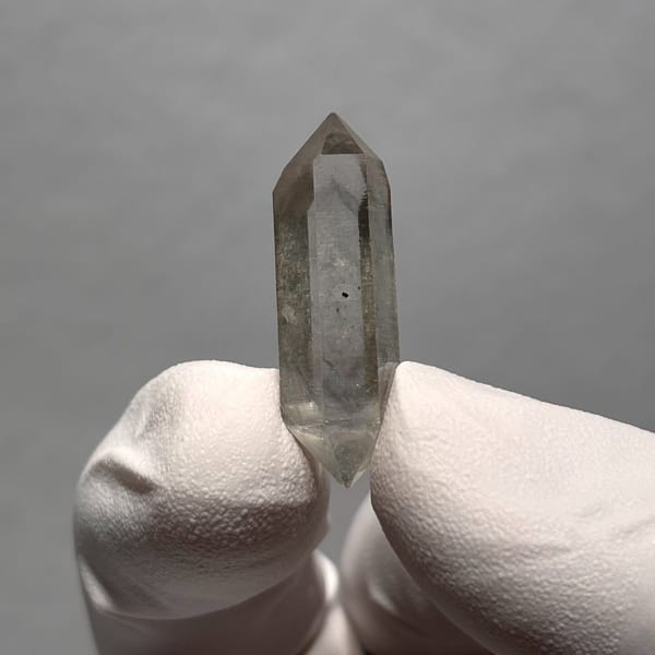 Dt quartz Yunnan 2.8 cm — alternate view