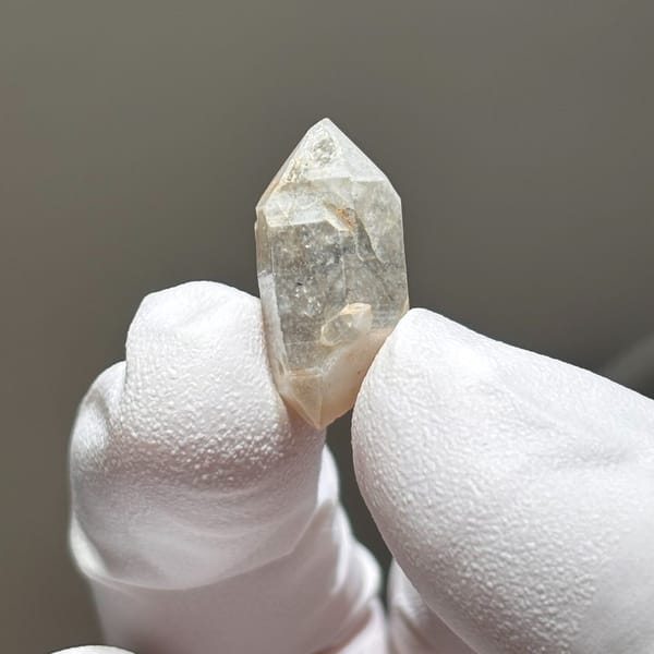 Capped DT Quartz Yunnan 2.1 cm — alternate view