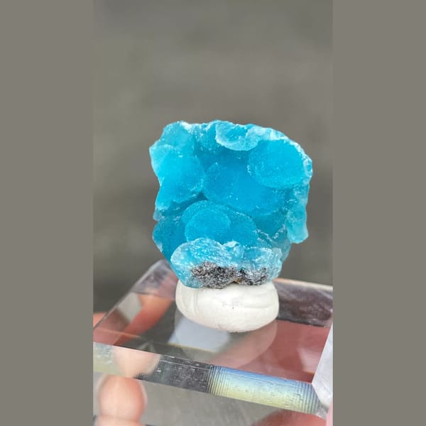Velvety blue ball hemimorphite from Guangdong — alternate view