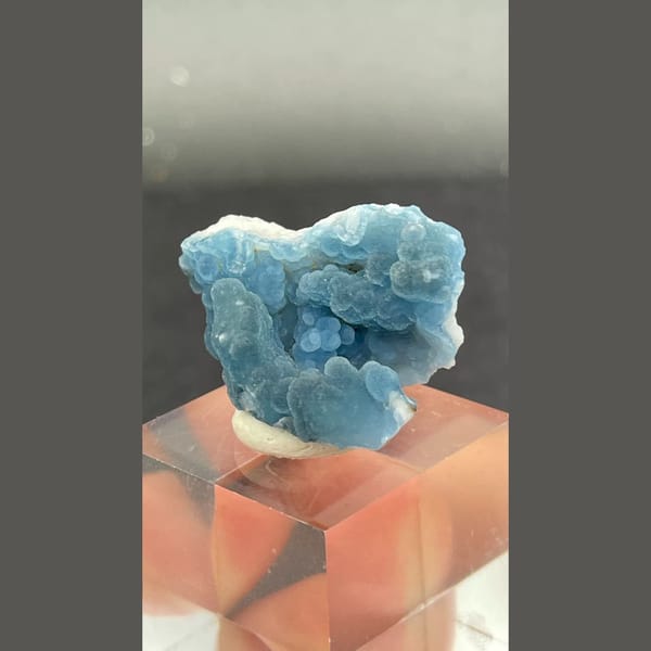 Velvety blue plumbogummite from Guangxi — alternate view