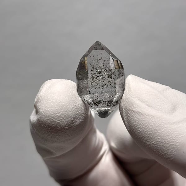 Dt quartz Yunnan 2.1 cm — detail view