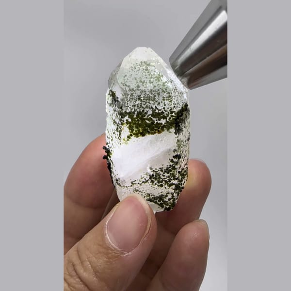 Phantom Quartz with Chlorite Yaogangxian 4.5 cm — alternate view