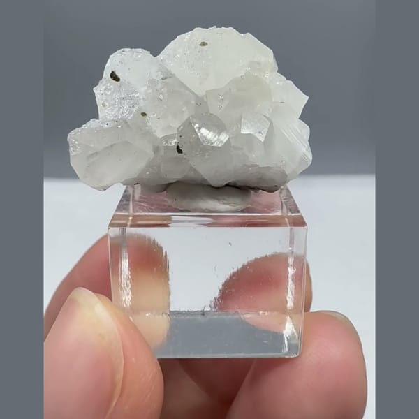 Topaz Cluster with Chlorite Yaogangxian 2.4 cm — complete view