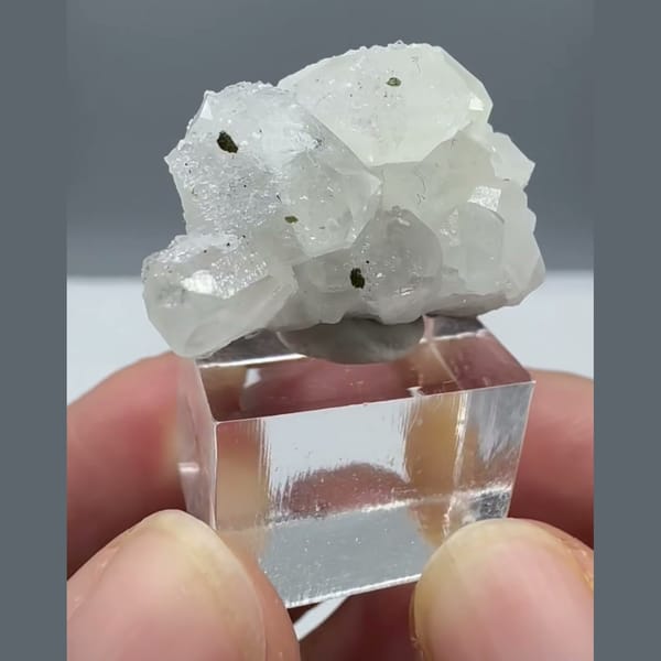 Topaz Cluster with Chlorite Yaogangxian 2.4 cm — alternate view