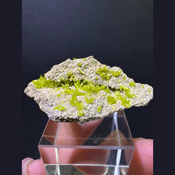 Grass-green pyromorphite on matrix from Gongcheng, Guangxi — detail view