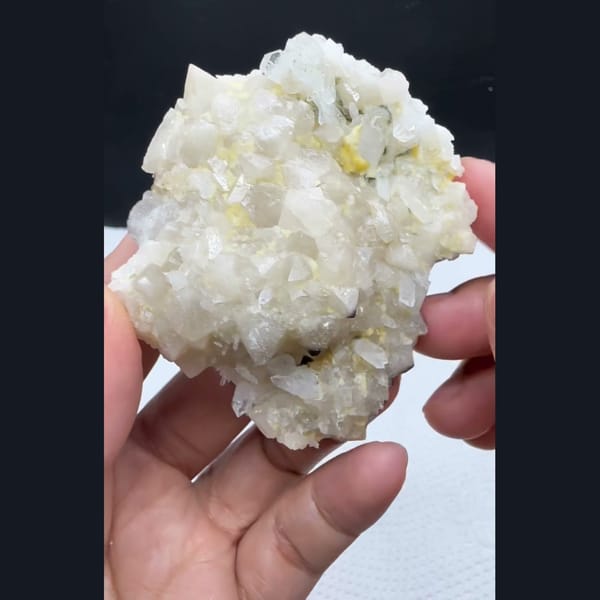 Scheelite with Quartz Yaogangxian 7.0 cm — alternate view