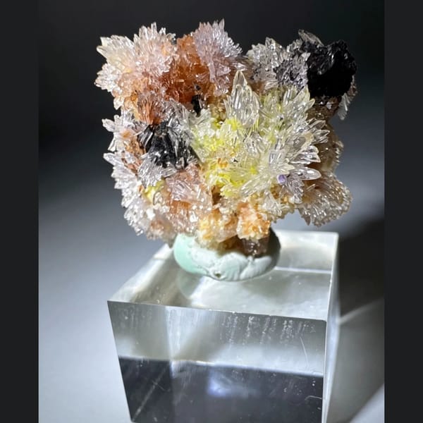 Multicolor Creedite Flower Qinglong 2.3 cm — alternate view