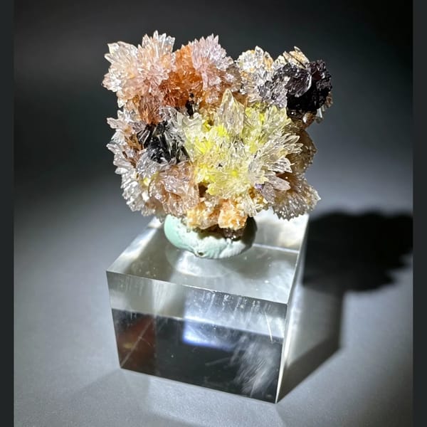 Multicolor Creedite Flower Qinglong 2.3 cm — alternate view