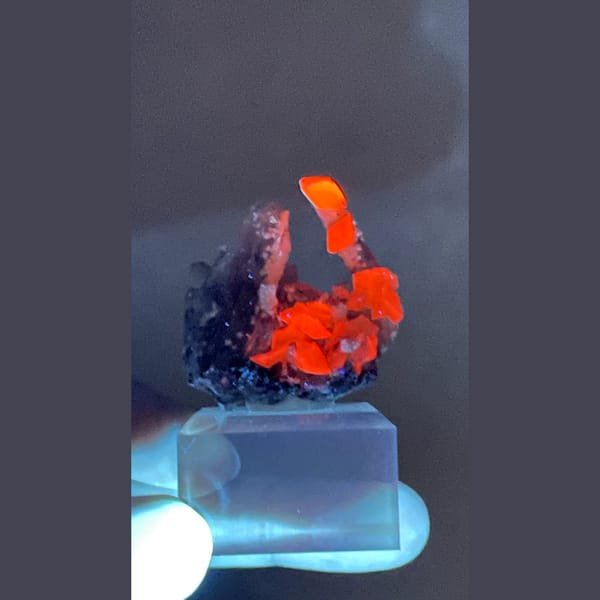 Fluorescent calcite with quartz from Bulgaria — detail view