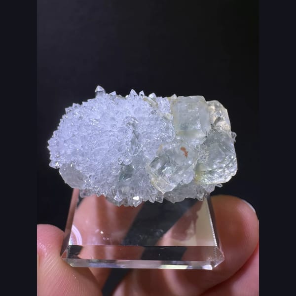 Iridescent Fluorite with Sugar Quartz Fujian 3.2 cm — detail view