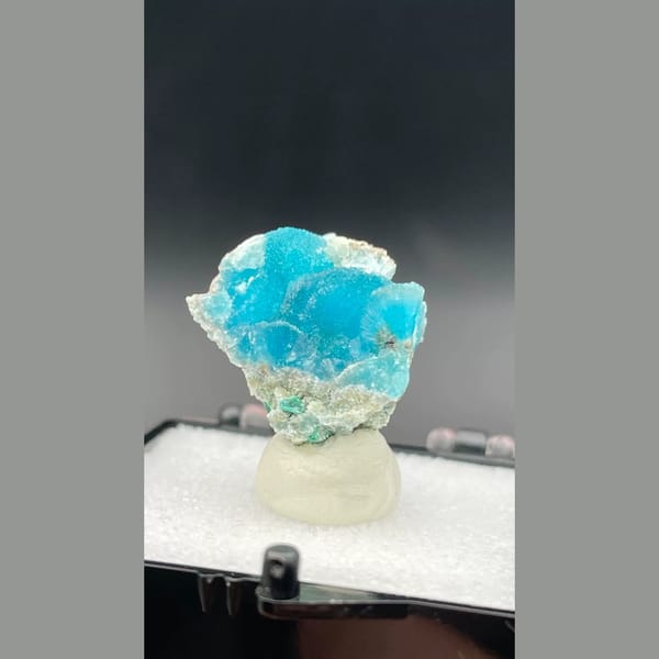 Glacier blue hemimorphite from Guangdong — detail view