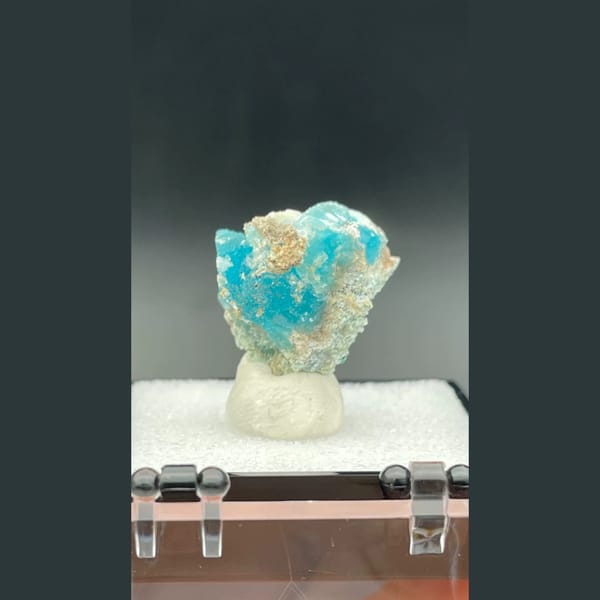 Glacier blue hemimorphite from Guangdong — detail view