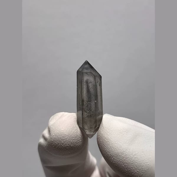 Dt quartz Yunnan 2.8 cm — alternate view