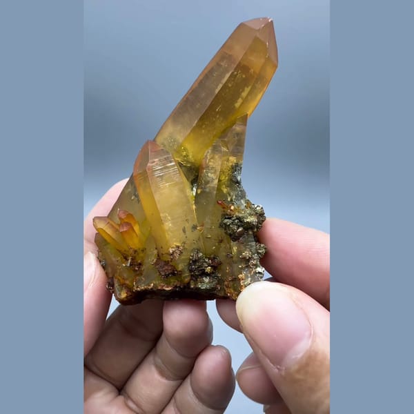 Golden-Skin Quartz with Chalcopyrite Yaogangxian 5.9 cm — alternate view