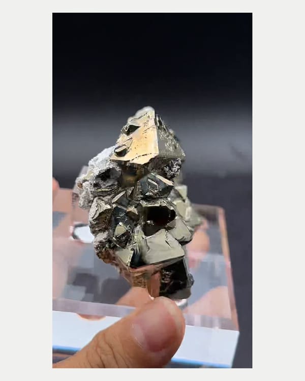 Complete reverse view of pyrite with marmatite and calcite