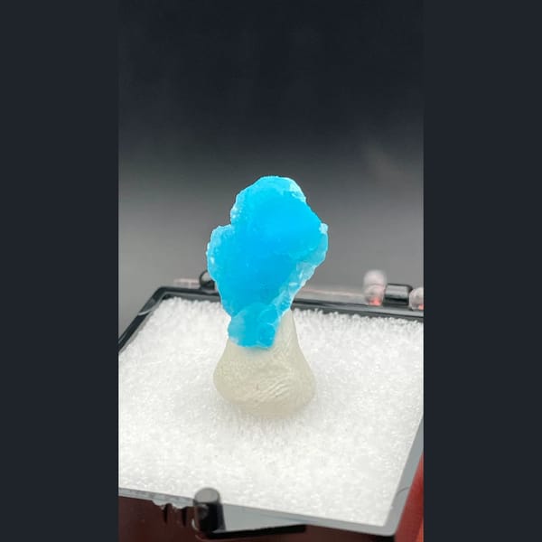 Small velvety blue hemimorphite from Guangdong — detail view