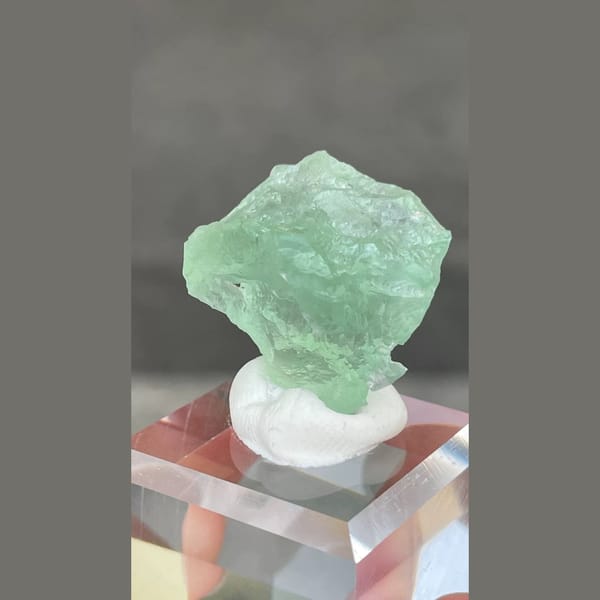 Etched candy-green fluorite with calcite from Fujian — alternate view