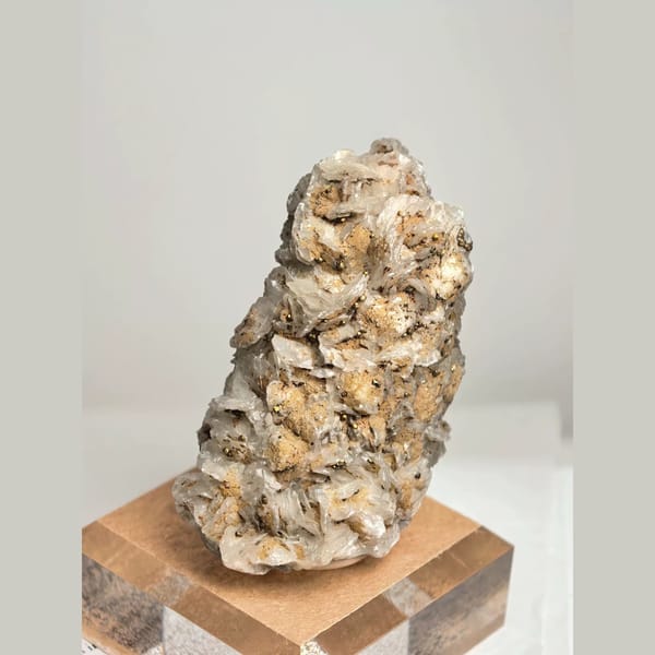 Petal calcite with pyrite on quartz from Inner Mongolia — complete view