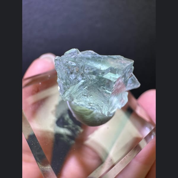 Mint-green fluorite from Xianghualing, Hunan — alternate view